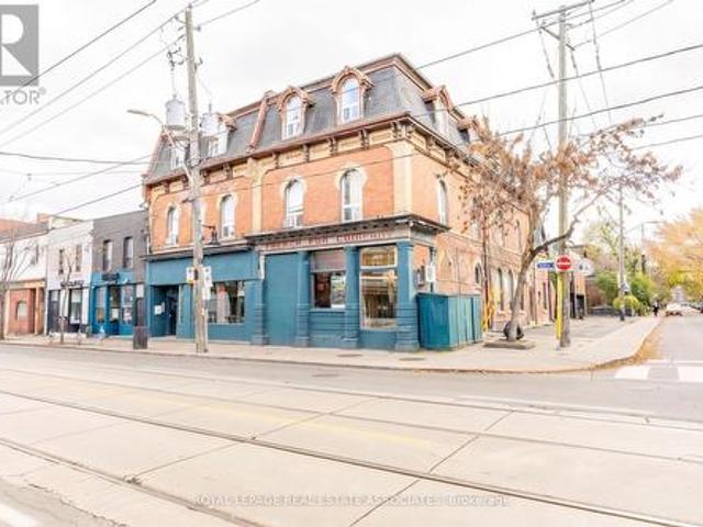 Commercial for rent in South Parkdale, Toronto