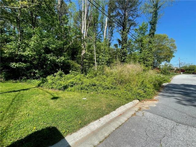 Land for sale in Snellville, Georgia