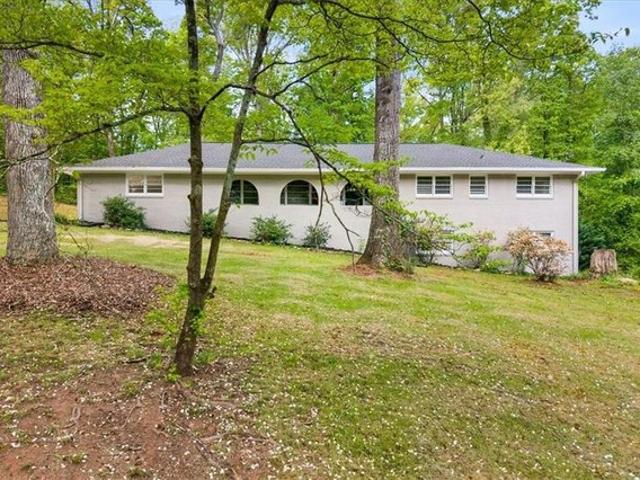 House for sale in Lilburn, Georgia