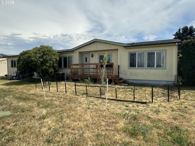 House for sale in Oregonia