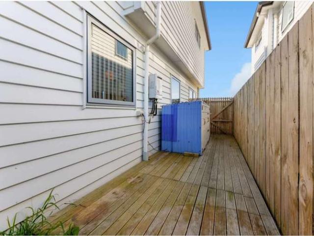 Apartment for sale in East Tamaki, Oroua County