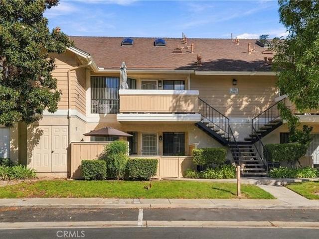 Condo for sale in Stanton, Orange County