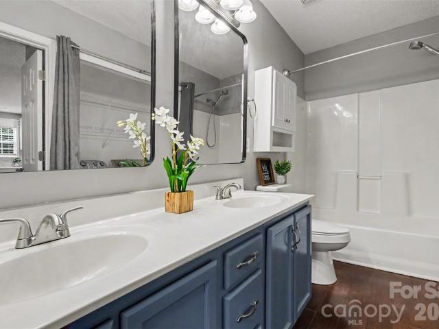 Townhouse for sale in Mecklenburg, North Carolina