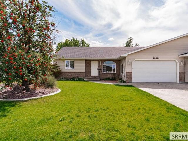 House for sale in Ammon, Bonneville County