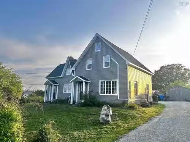 House for sale in Lower West Pubnico, Nova Scotia