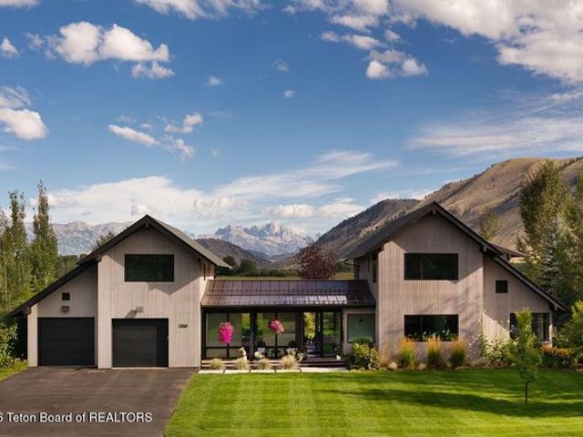 House for sale in Wyoming