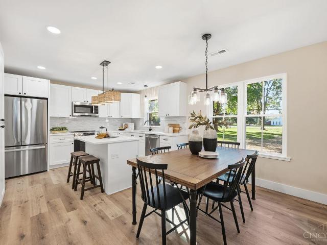 House for sale in Day Heights, Milford