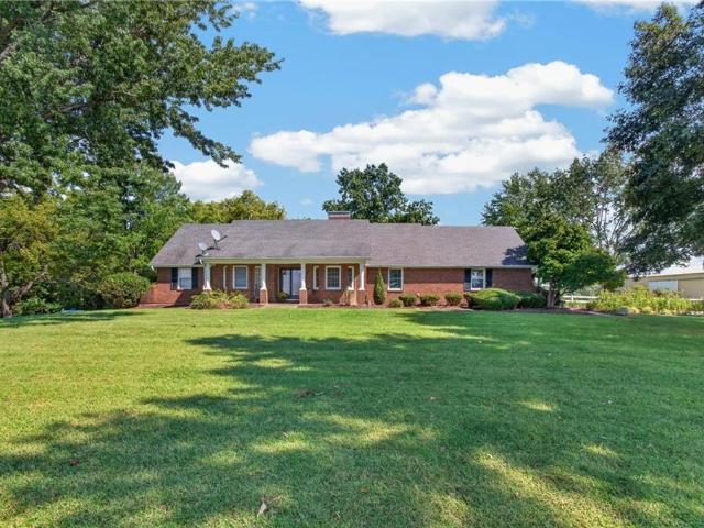 House for sale in Lexington, Missouri