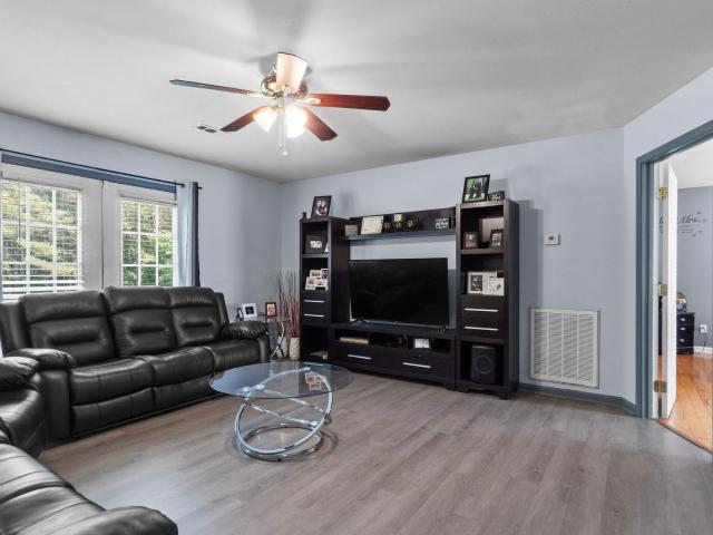 House for sale in Vance, Alabama