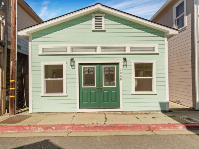 Property for sale in Walnut Grove, California