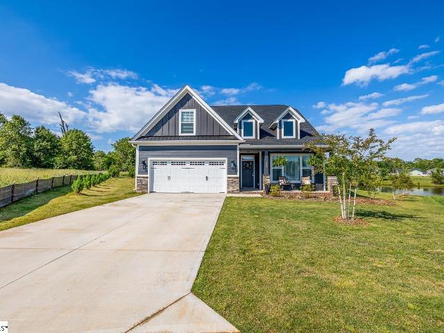 House for sale in Campobello, South Carolina