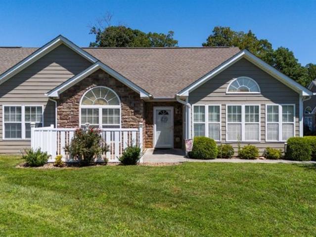 Condo for sale in Virginia