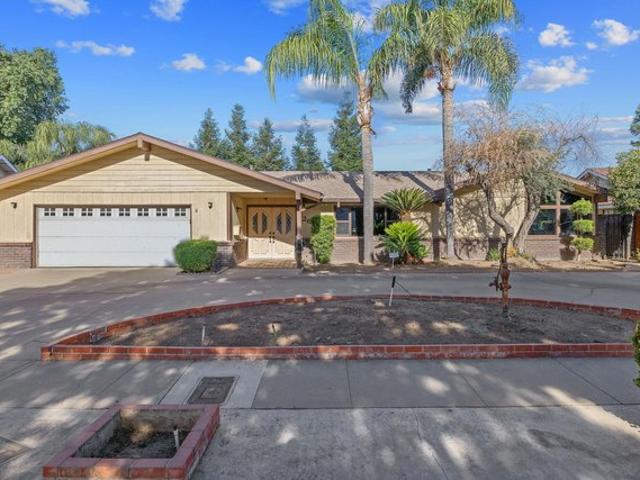 House for sale in Tulare, California
