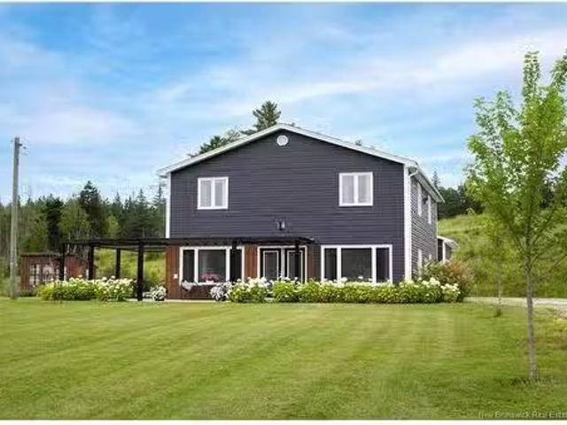 House for sale in Hampton, New Brunswick
