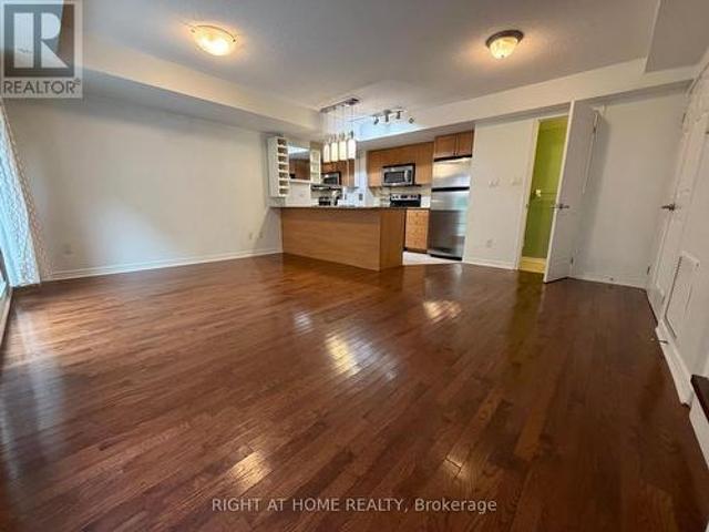 Townhouse for rent in Woburn, Ontario