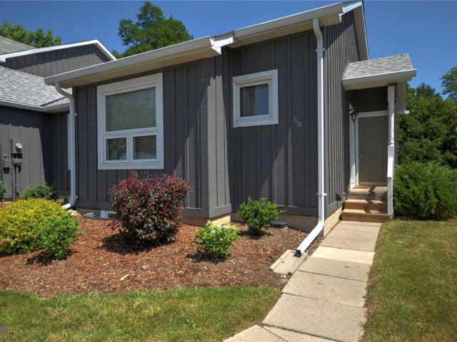 Condo for sale in Ontario