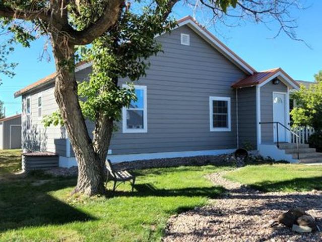 House for sale in Cut Bank, Montana