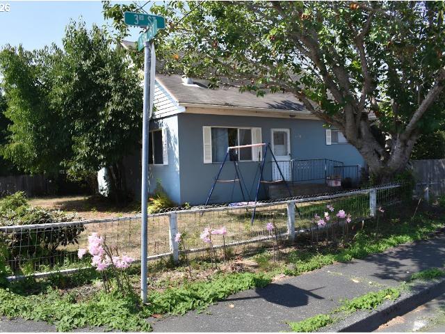 House for sale in Oregonia