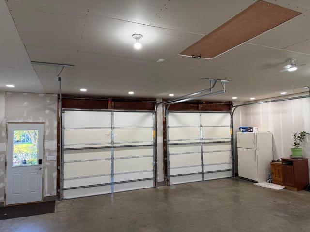 House for sale in Lonsdale, Rice County