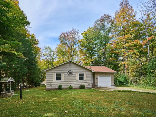House for sale in Sherwood Forest, Becket