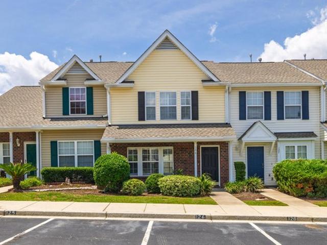 Townhouse for sale in Goose Creek, South Carolina