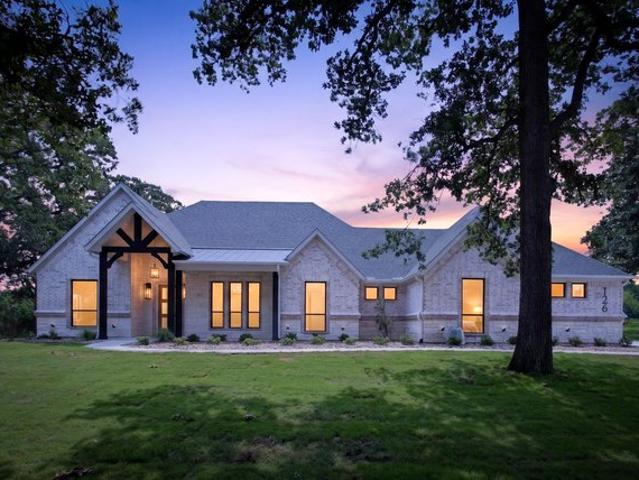 House for sale in Azle, Texas