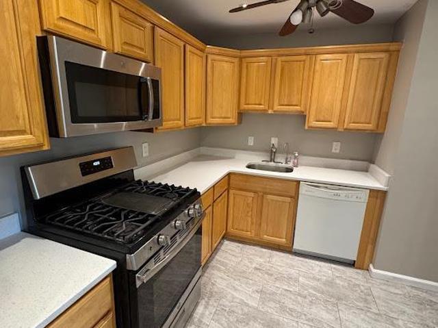 Condo for sale in Edison
