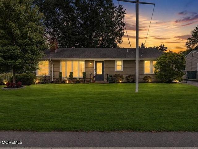 House for sale in Beachwood, New Jersey