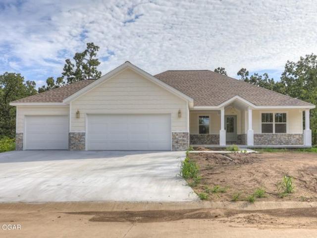 House for sale in Carl Junction, Jasper County