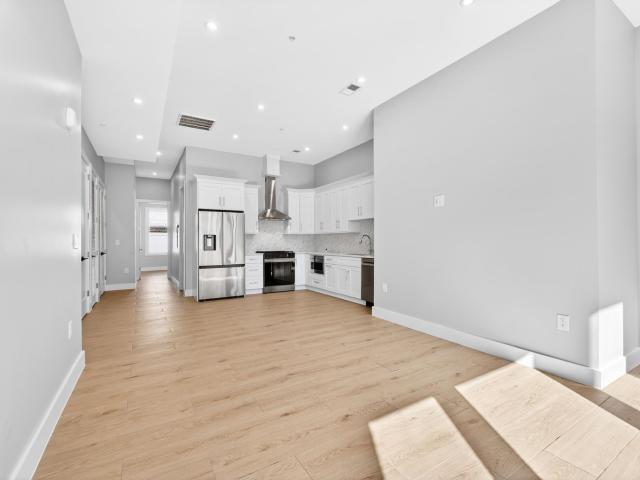 Condo for sale in Hudson, New Jersey