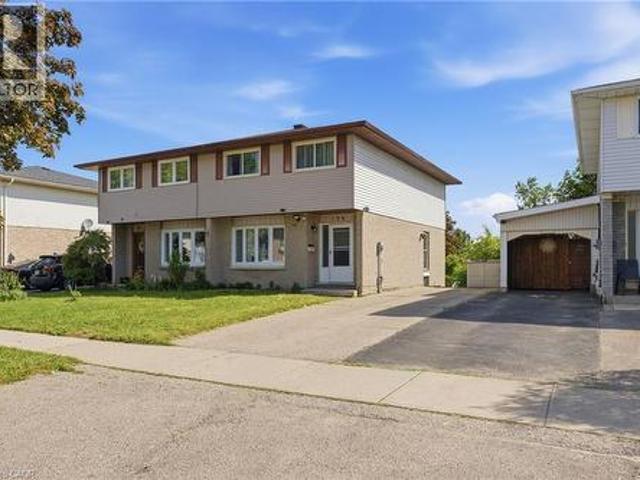 House for sale in Kitchener, Ontario