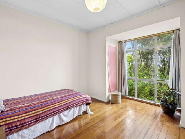 House for sale in Otakou