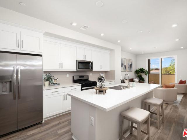 Townhouse for sale in Covina, California