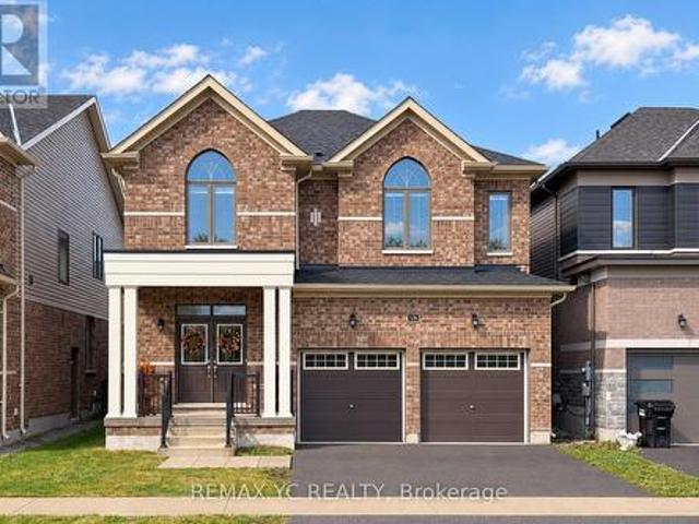 House for sale in Barrie, Central Ontario