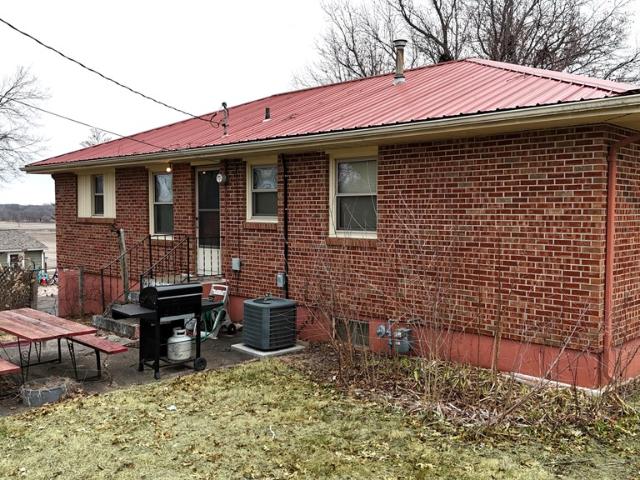 House for sale in Brookfield, Missouri