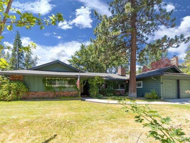 House for sale in Big Bear Lake, California