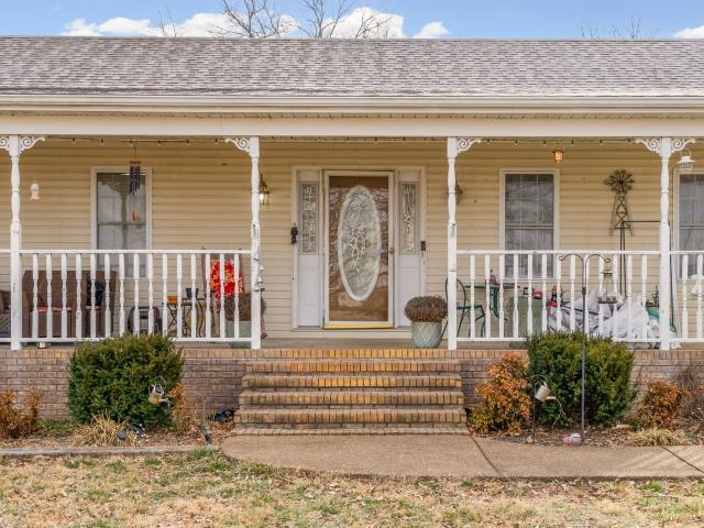 House for sale in Crofton, Kentucky