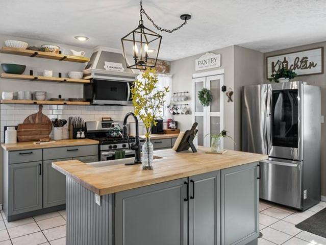 House for sale in Crofton, Kentucky