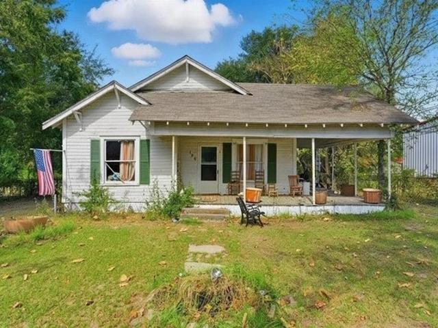 House for sale in Wood, Texas
