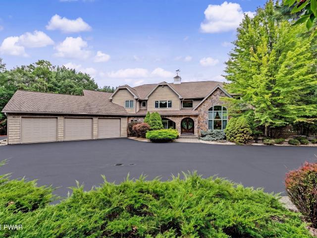 House for sale in Greentown, Pennsylvania