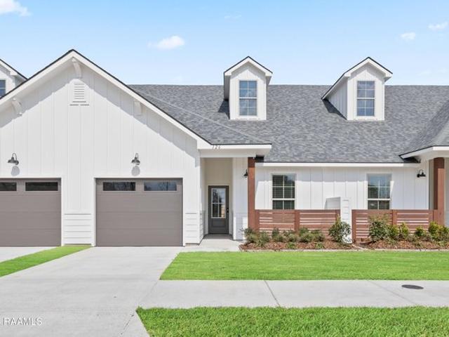 Townhouse for sale in Scott, Louisiana