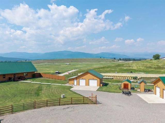 House for sale in Eureka, Montana