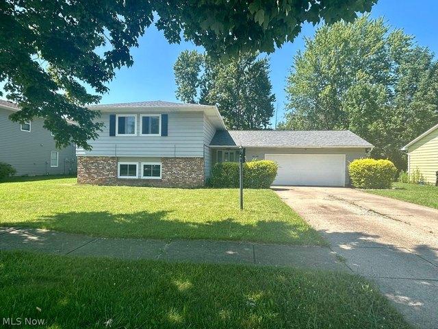 House for sale in Elyria, Ohio