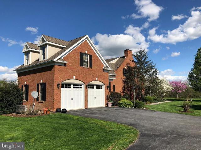 House for sale in Summit Point, West Virginia