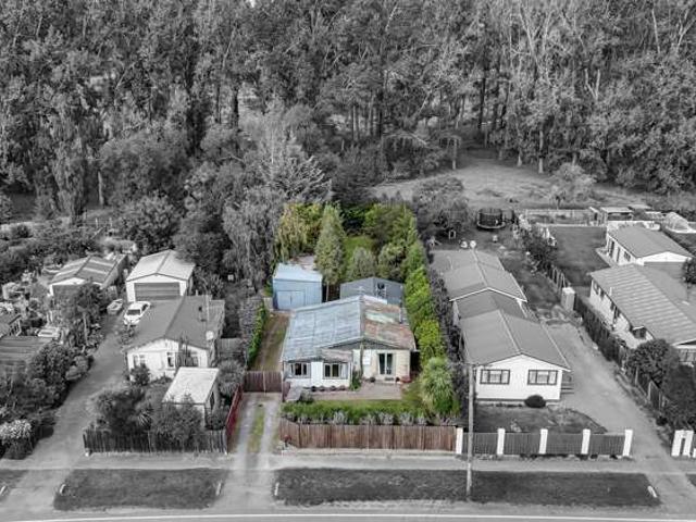 House for sale in Kainga, Canterbury