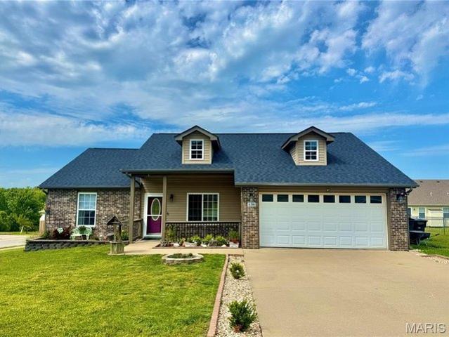 House for sale in Saint Robert, Missouri
