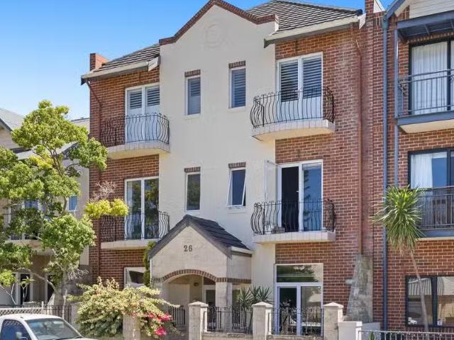 House for rent in Cockburn, Western Australia