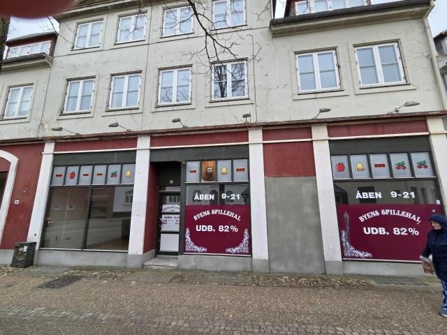 Erhvervsejendom til leje i Viborg, Århus