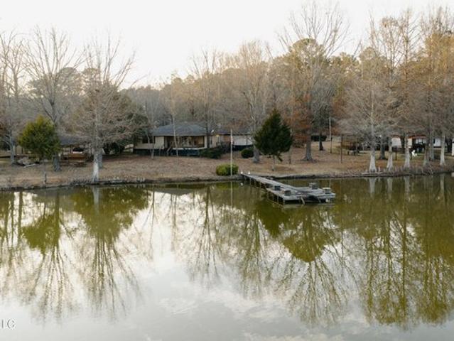 House for sale in Pelahatchie, Mississippi