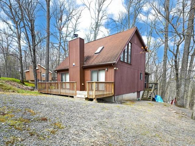 House for sale in Hawley, Pennsylvania